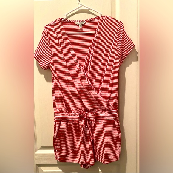 Vineyard Vines Crossover Candy Stripe Knit Romper - Picture 2 of 7